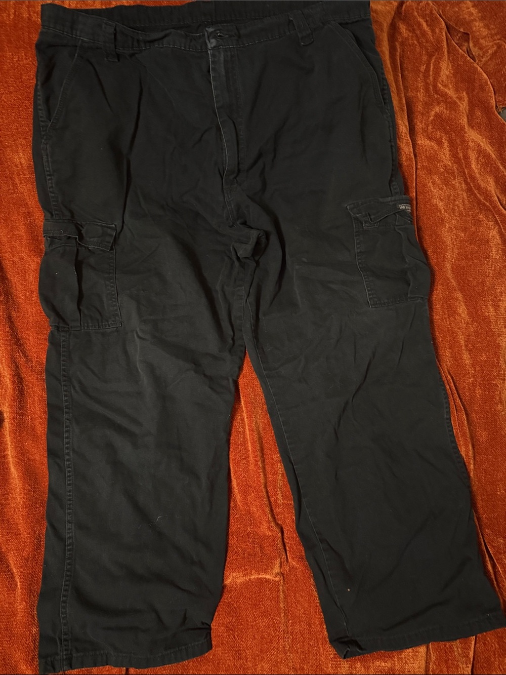 Wrangler | Black Men's Cargo Pants with Side Pockets | W42 L30